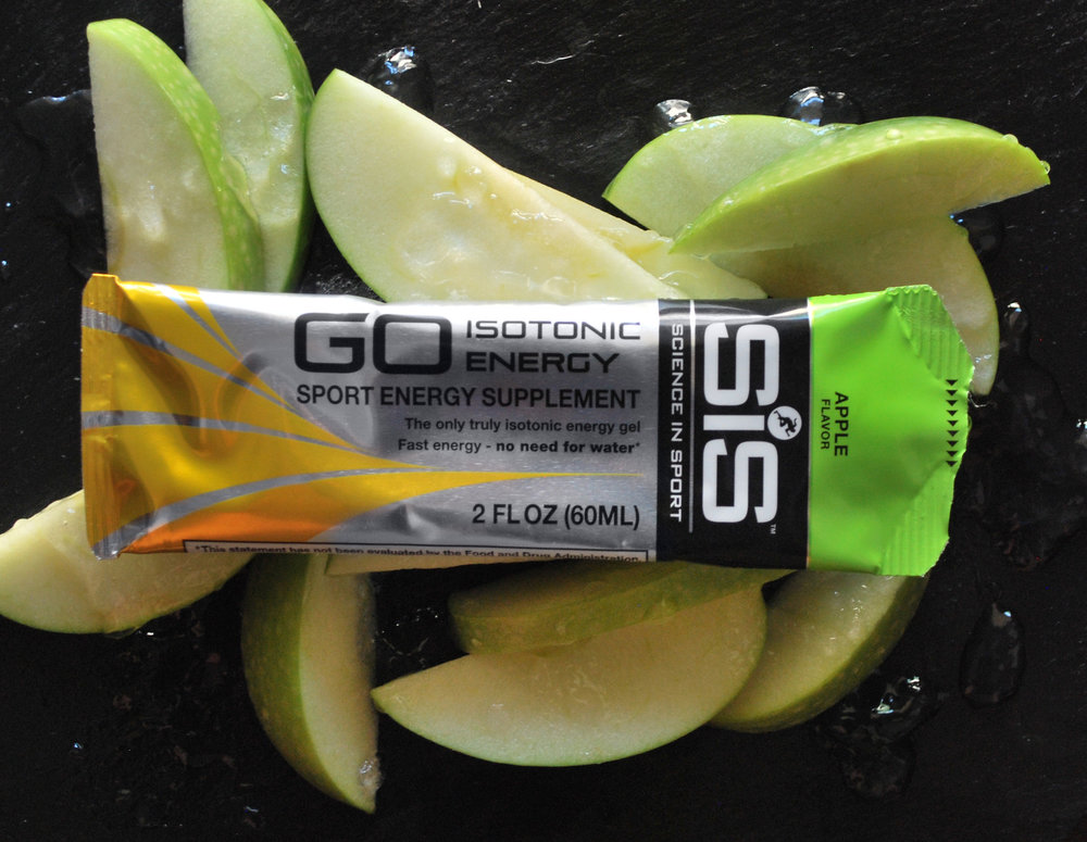 Fun with fuel. Apple by Science in Sport. © Photo and styling by Andrea Heser